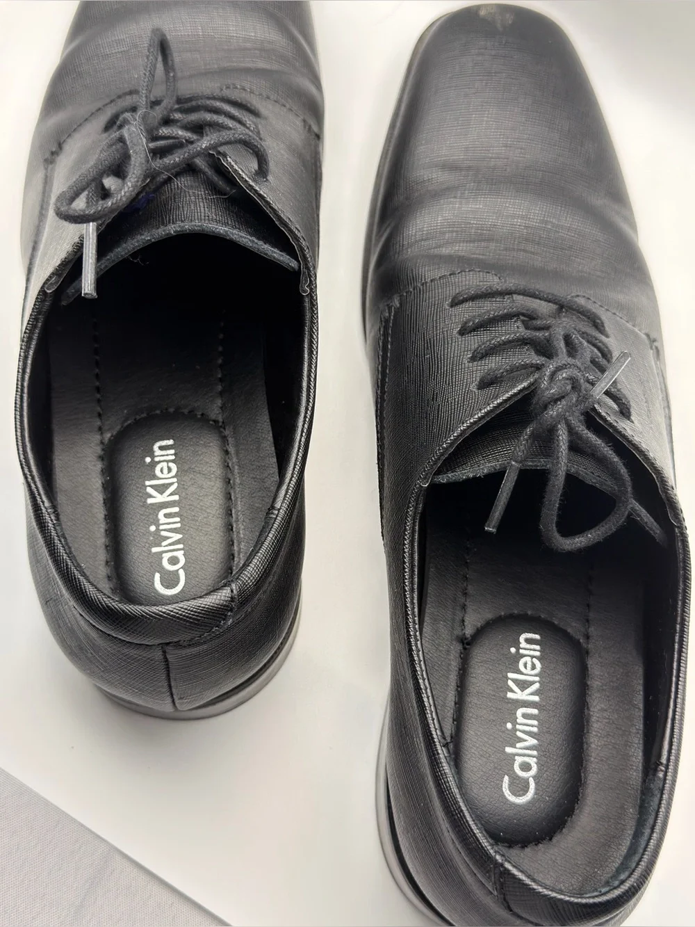 Calvin Klein Gunther Men’s 9.5D Black Leather Weave Emboss Oxford Shoes